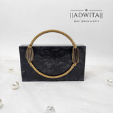 The Dual Stone Clutch